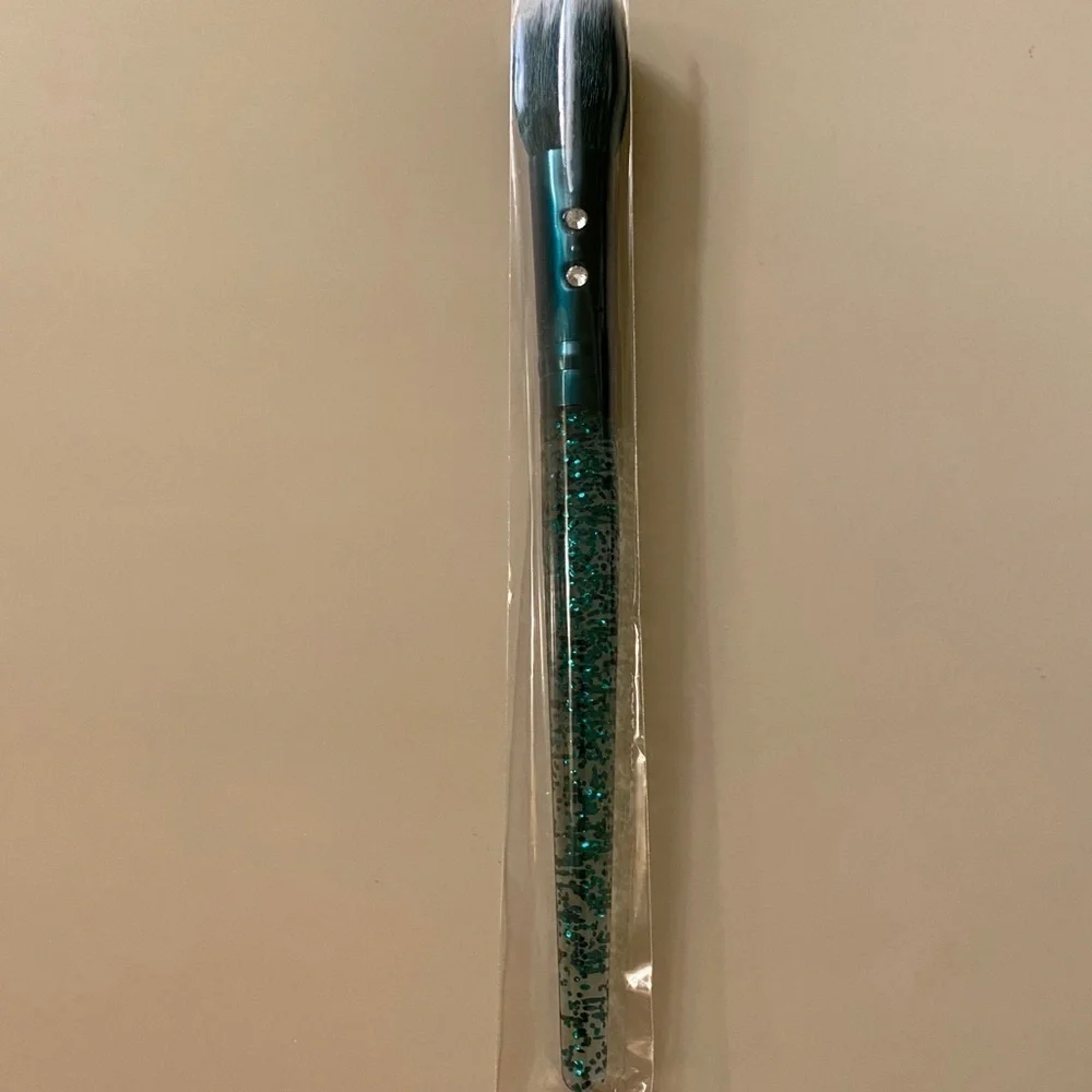 “SLMISSGLAM” P40 Round Blusher Brush